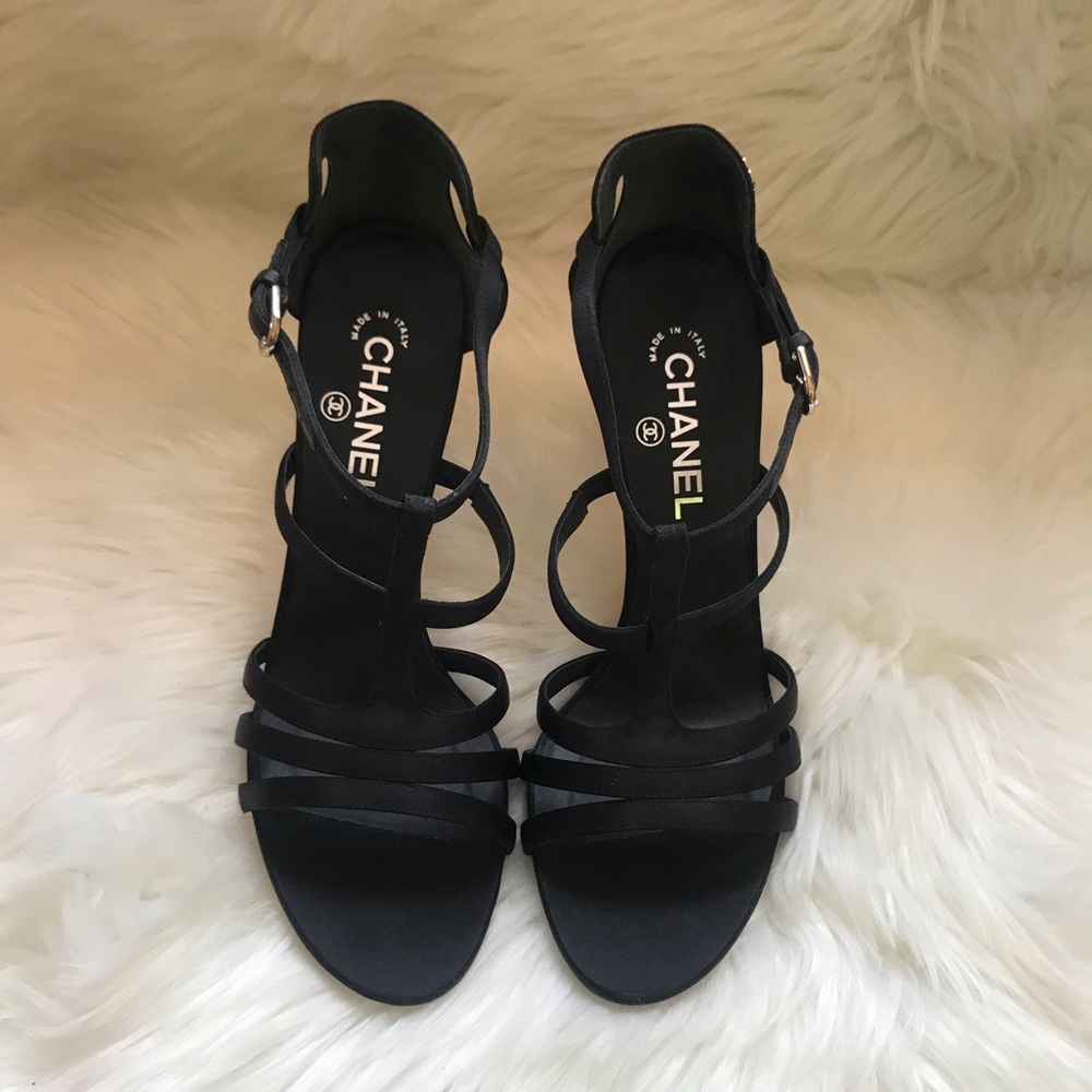 ⭕️SOLD⭕️ Authentic CHANEL Chaus Ouvertes Sandals - Picture 2 of 8